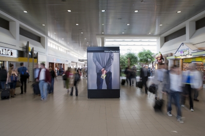 Eileen Cowin, Point of Departure, Terminal 1, Departures Level Concourse, LAX (photo: Kelly Barrie, Panic Studio LA)